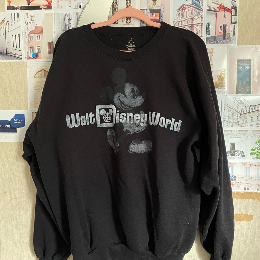 Walt Disney World Mickey Crewneck